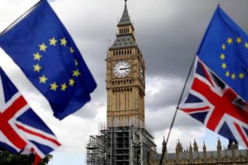 ΕΕ: Θέλει συμφωνία με Βρετανία για ελεύθερη μετακίνηση νέων για σπουδές & εργασία